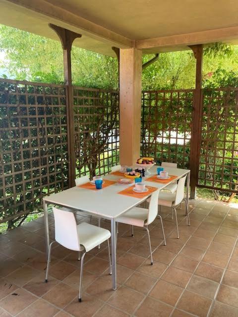 Casa Ivana ボルゲット・ディ・ヴァーラ エクステリア 写真